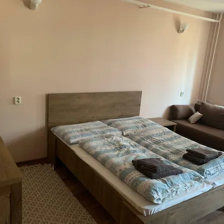 Pansiyon Apartmanovy Dom Magda *