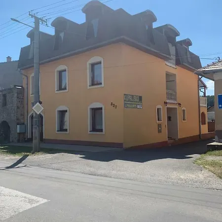 Séjour chez l'habitant Apartmanovy Dom Magda *